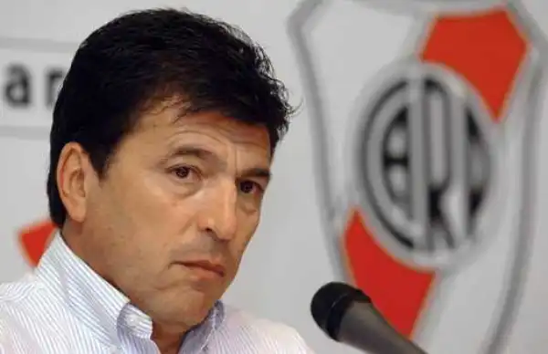 Messi too timid, withdrawn to captain Argentina – former Captain, Passarella